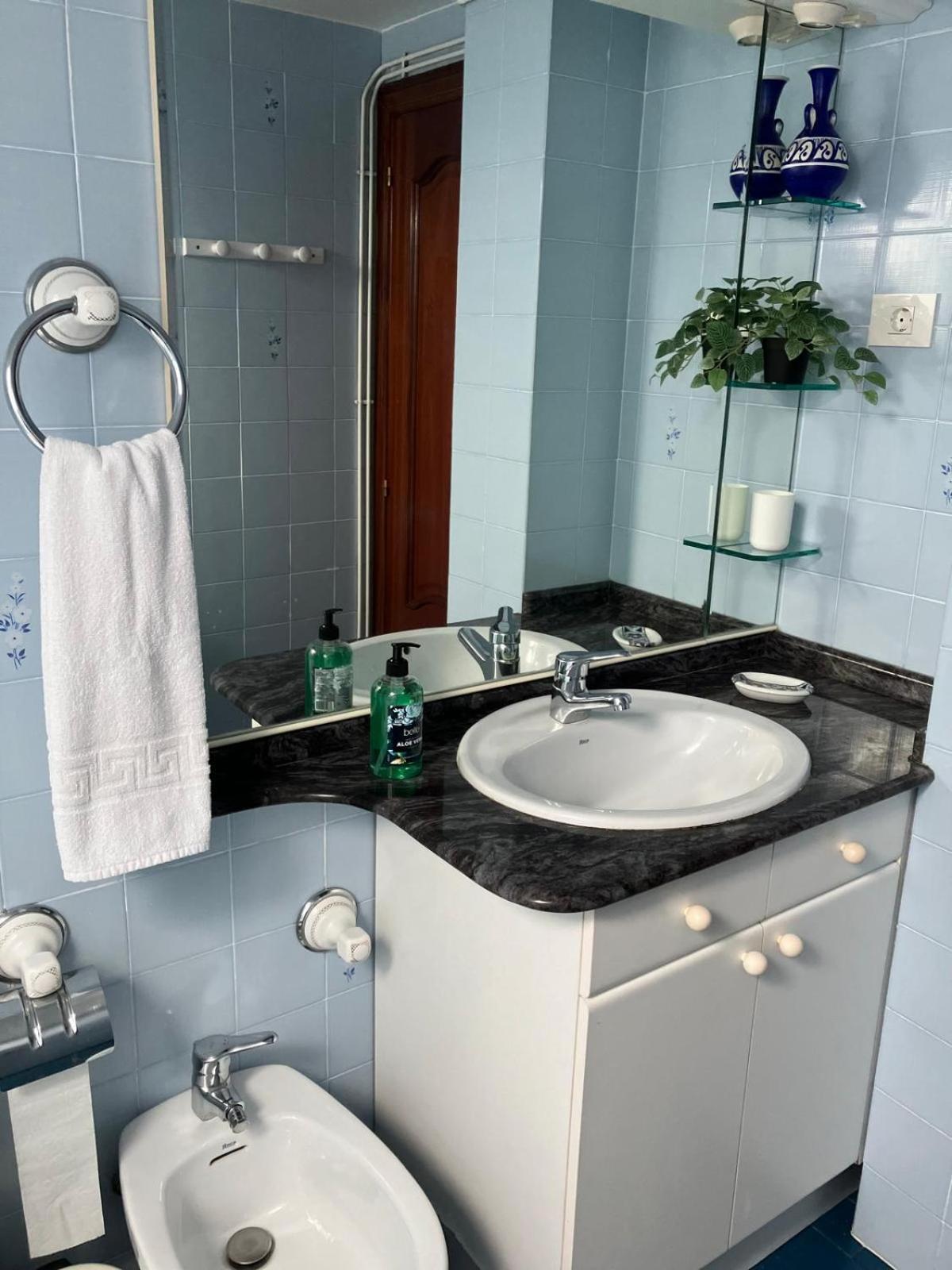 Duplex 122M2, 4 Dormitorios, 2 Banos Completos, Wifi 1Gb Mundaka Eksteriør bilde