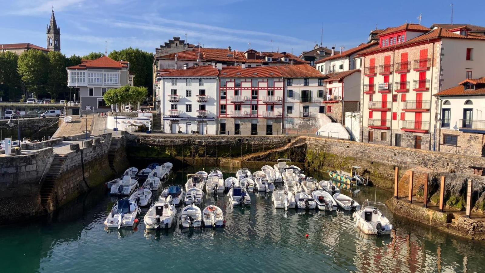 Duplex 122M2, 4 Dormitorios, 2 Banos Completos, Wifi 1Gb Mundaka Eksteriør bilde